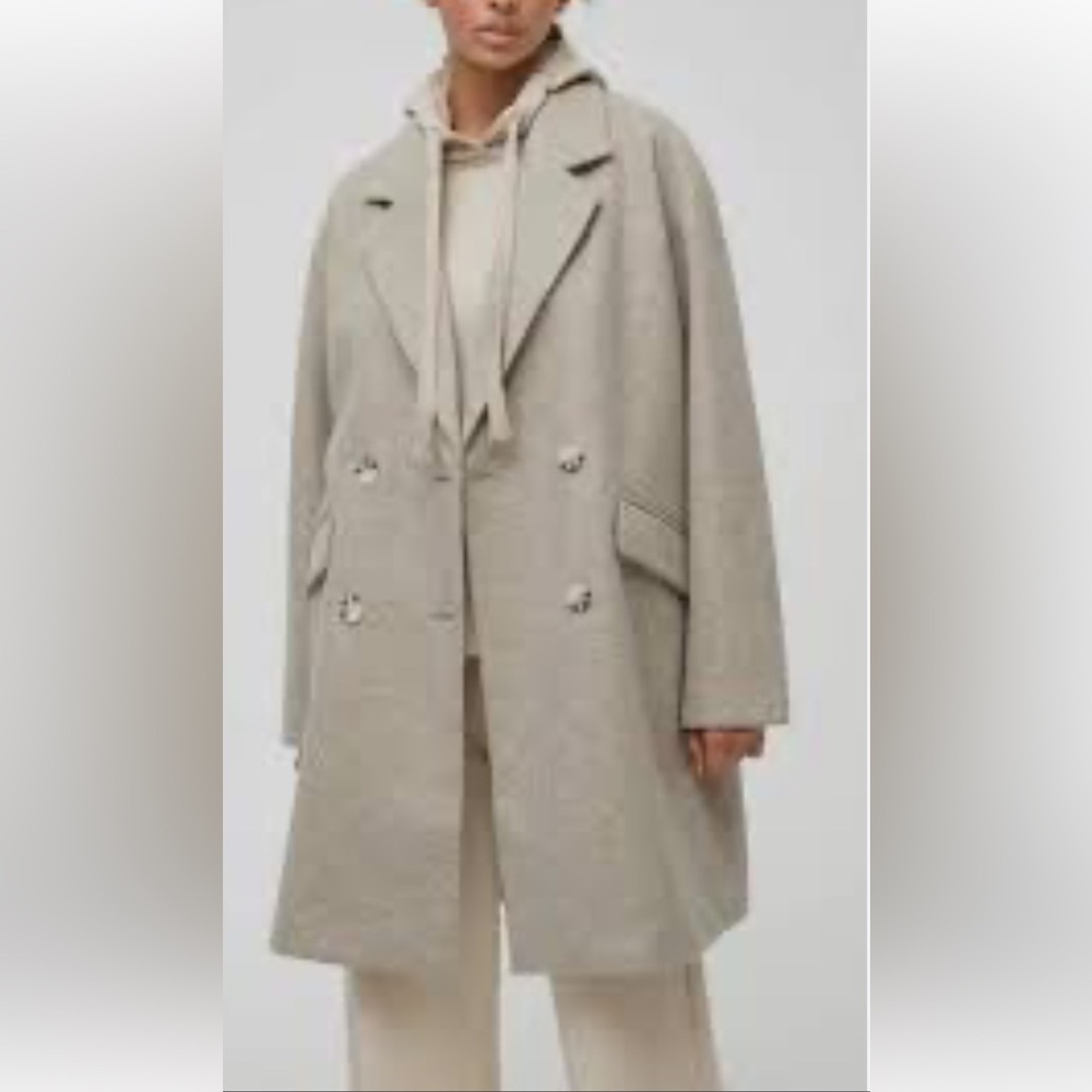 Pull & Bear Women's Light Beige Camel Overcoat size Large Smart Casual Coat